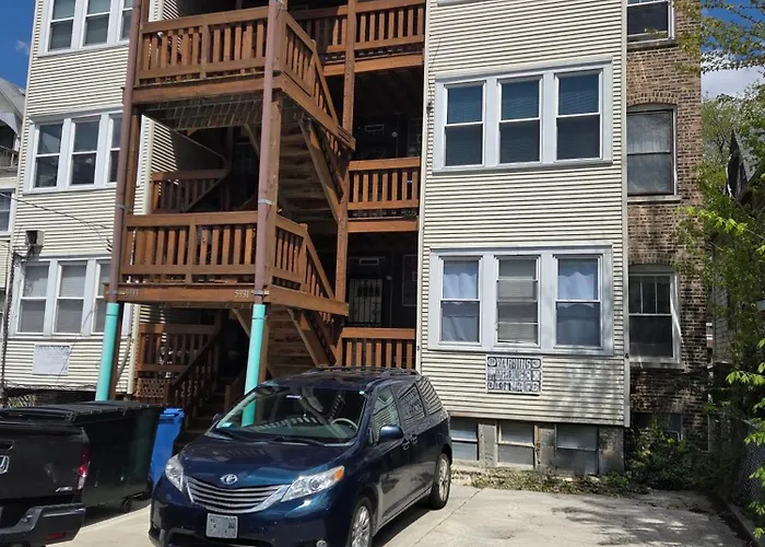 Apartment Midway Park - Landmark District *