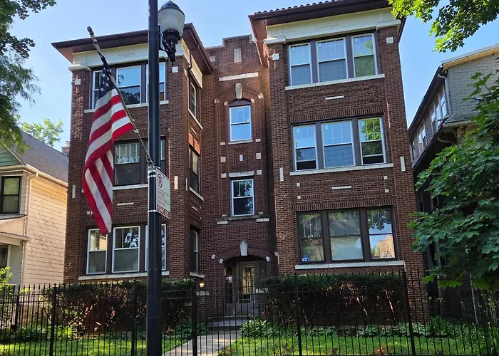 Midway Park - Landmark District Apartment Chicago